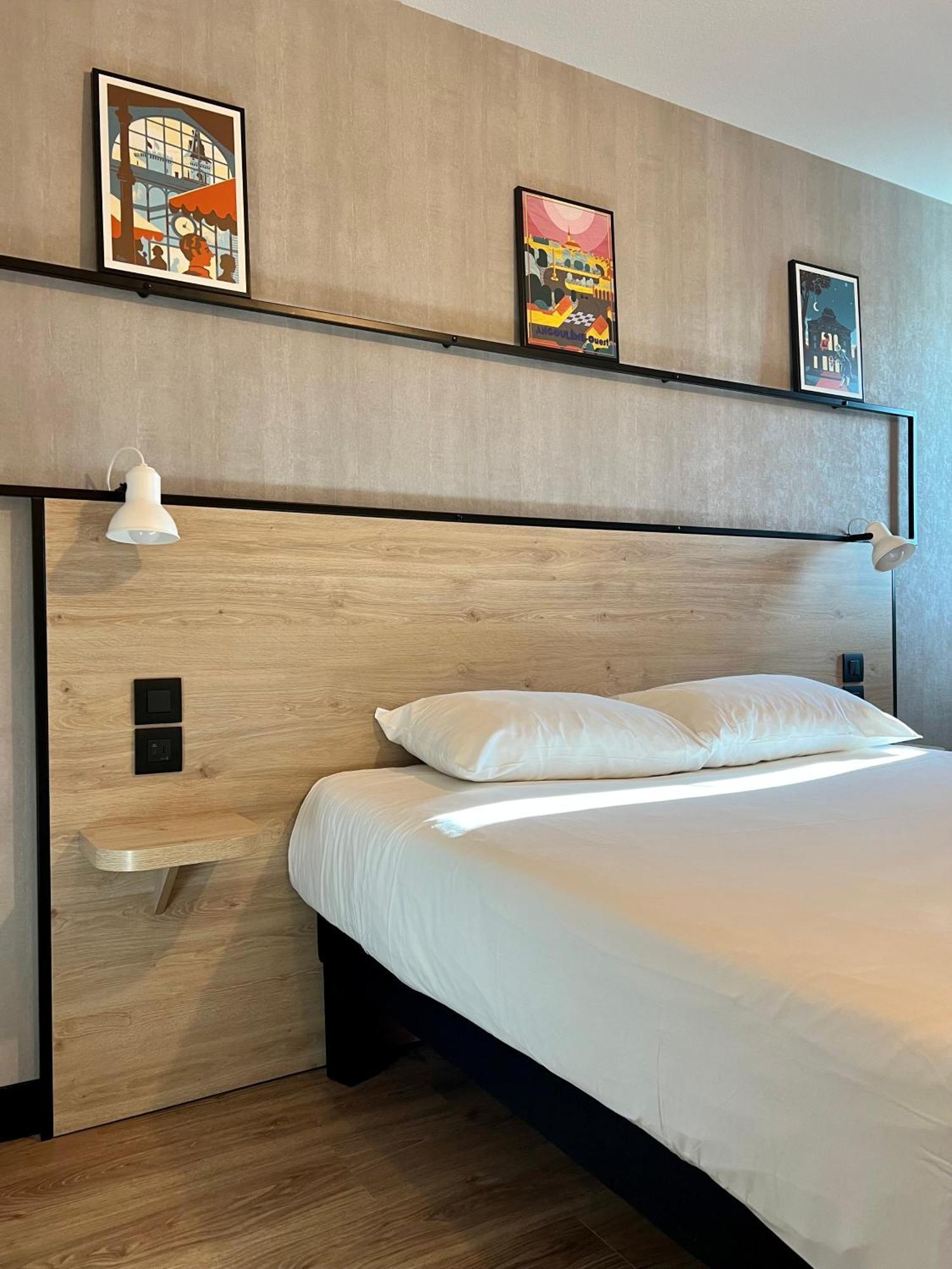 ホテル Ibis Angouleme Nord シャンプニエ エクステリア 写真
