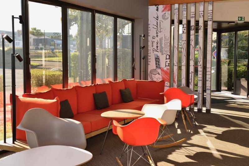 ホテル Ibis Angouleme Nord シャンプニエ エクステリア 写真